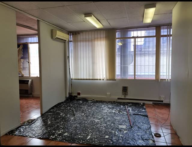 89M² OFFICE TO LET IN NELSPRUIT CENTRAL
